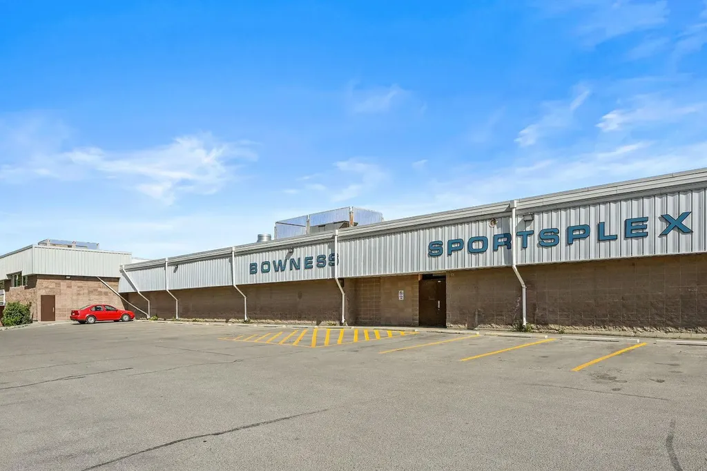 403 Bow Grove NW Calgary AB T3B 6E8