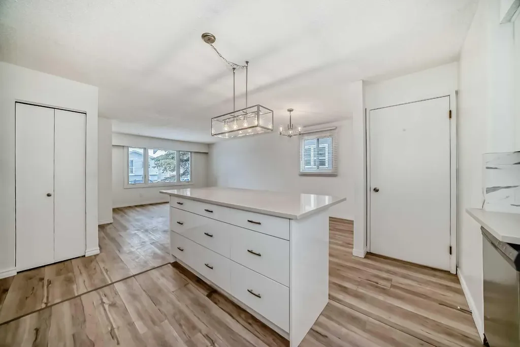 23 Marbank Way NE Calgary AB T2A 4A2
