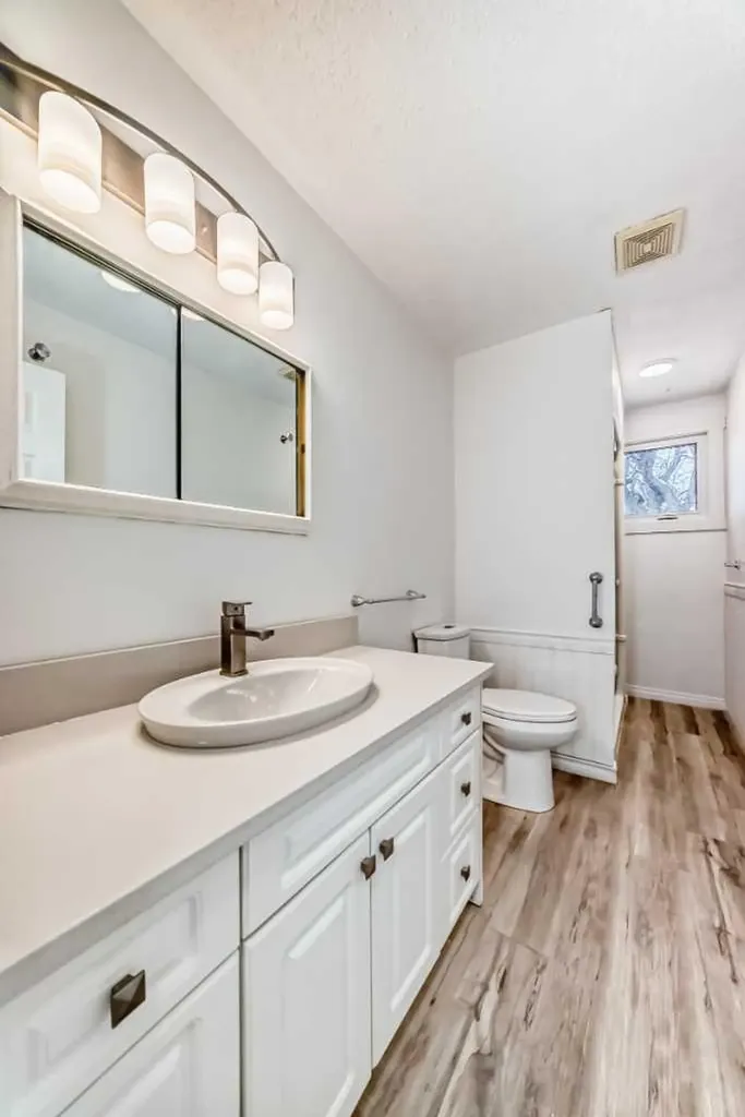 23 Marbank Way NE Calgary AB T2A 4A2
