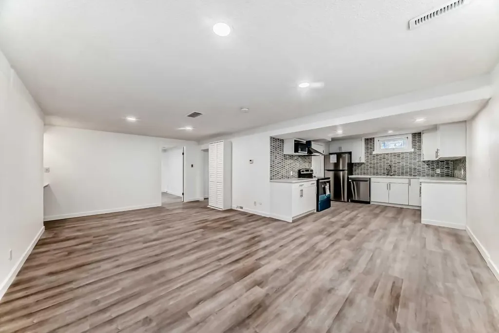 23 Marbank Way NE Calgary AB T2A 4A2