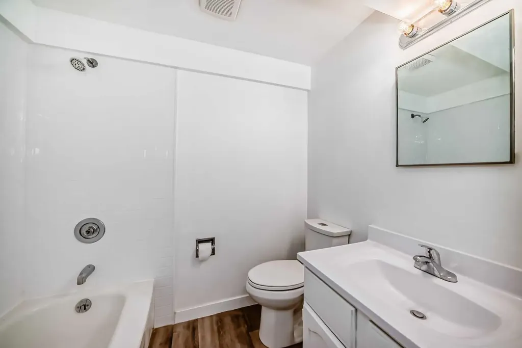 23 Marbank Way NE Calgary AB T2A 4A2
