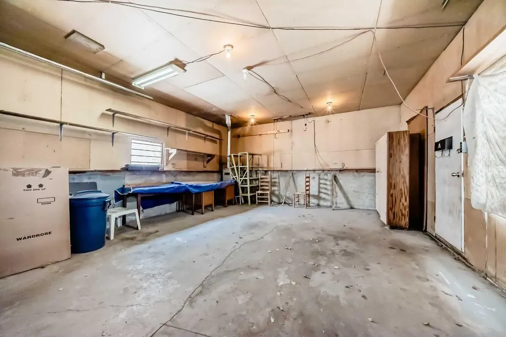 23 Marbank Way NE Calgary AB T2A 4A2