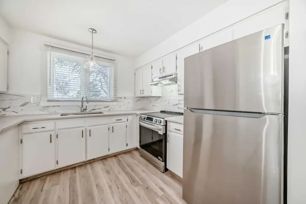 23 Marbank Way NE Calgary AB T2A 4A2