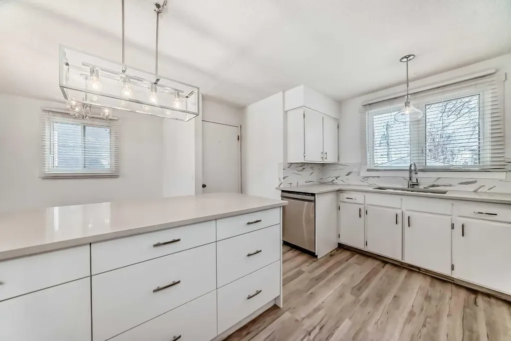 23 Marbank Way NE Calgary AB T2A 4A2