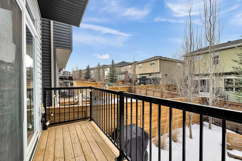 78 Sage Bluff View NW Calgary AB T5J 5E8