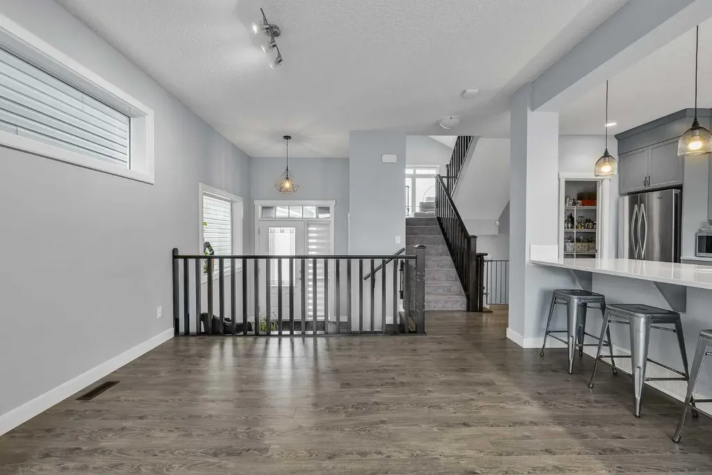 78 Sage Bluff View NW Calgary AB T5J 5E8