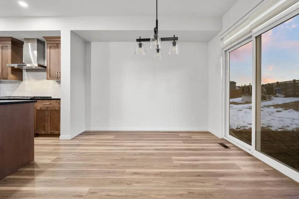 353 Herron Mews NE Calgary AB T3P1Y7