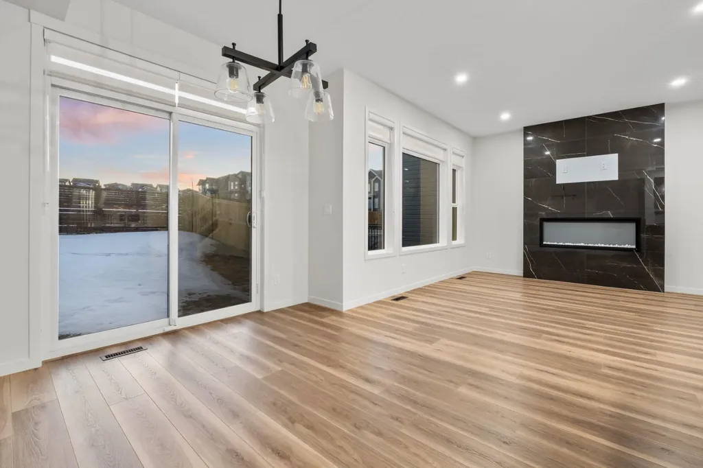 353 Herron Mews NE Calgary AB T3P1Y7