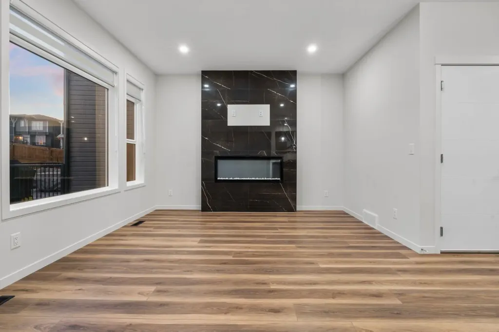 353 Herron Mews NE Calgary AB T3P1Y7