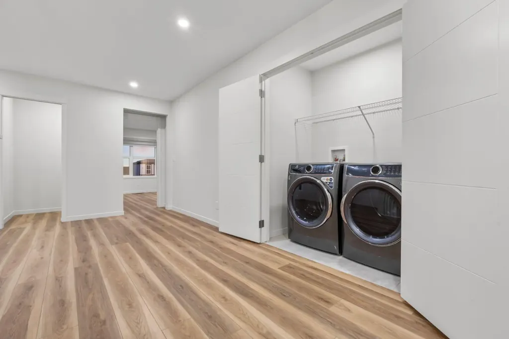 353 Herron Mews NE Calgary AB T3P1Y7