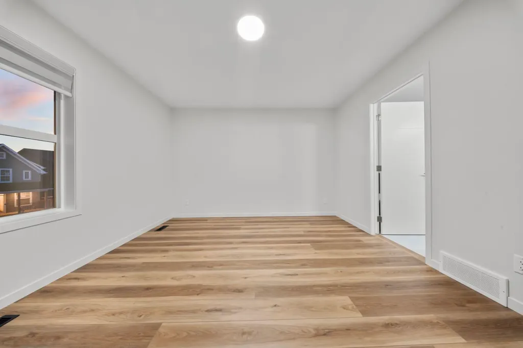 353 Herron Mews NE Calgary AB T3P1Y7
