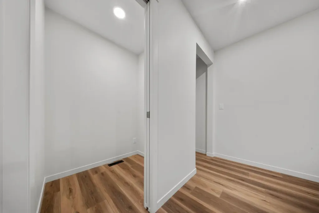 353 Herron Mews NE Calgary AB T3P1Y7