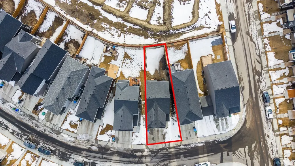 353 Herron Mews NE Calgary AB T3P1Y7