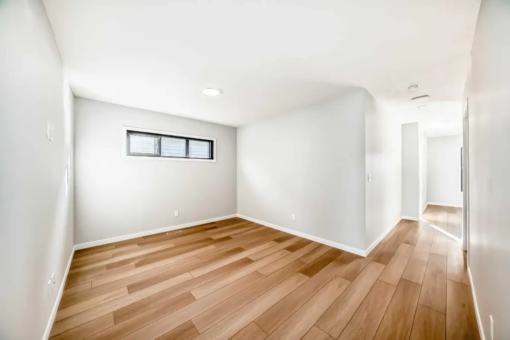 1245 Creekview Drive SW Calgary AB T2X 5Y7