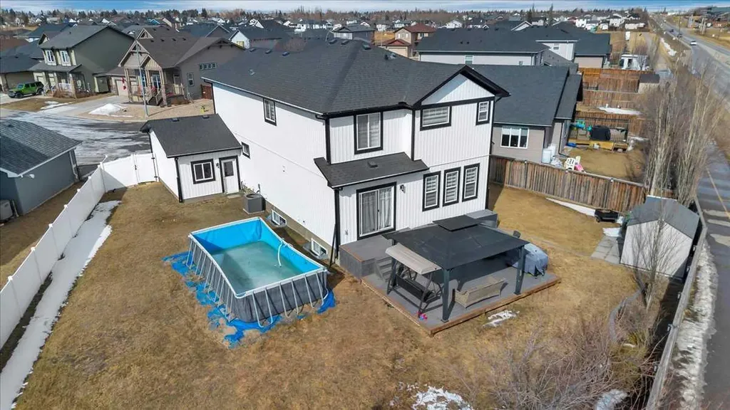 260 Ranch Close Strathmore AB T1P 0B5