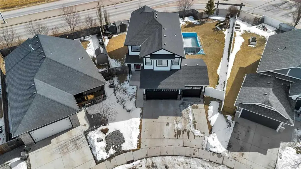 260 Ranch Close Strathmore AB T1P 0B5