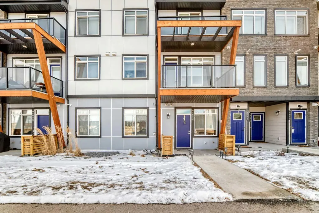 4697 Seton Drive SE Calgary AB T3M 3T9