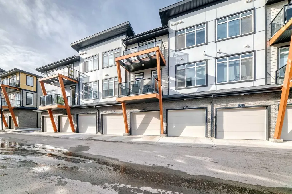 4697 Seton Drive SE Calgary AB T3M 3T9