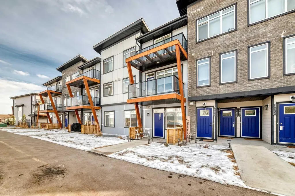 4697 Seton Drive SE Calgary AB T3M 3T9
