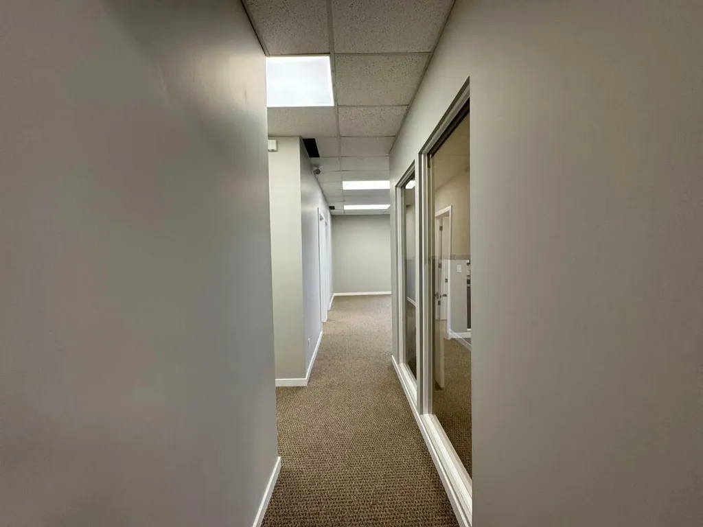 7239C Flint Road SE Calgary AB T2H 1G2