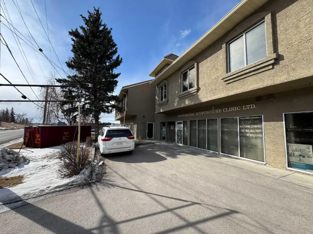 7239C Flint Road SE Calgary AB T2H 1G2