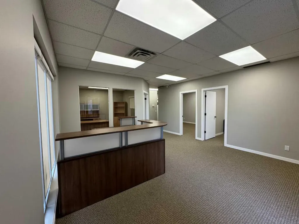 7239C Flint Road SE Calgary AB T2H 1G2