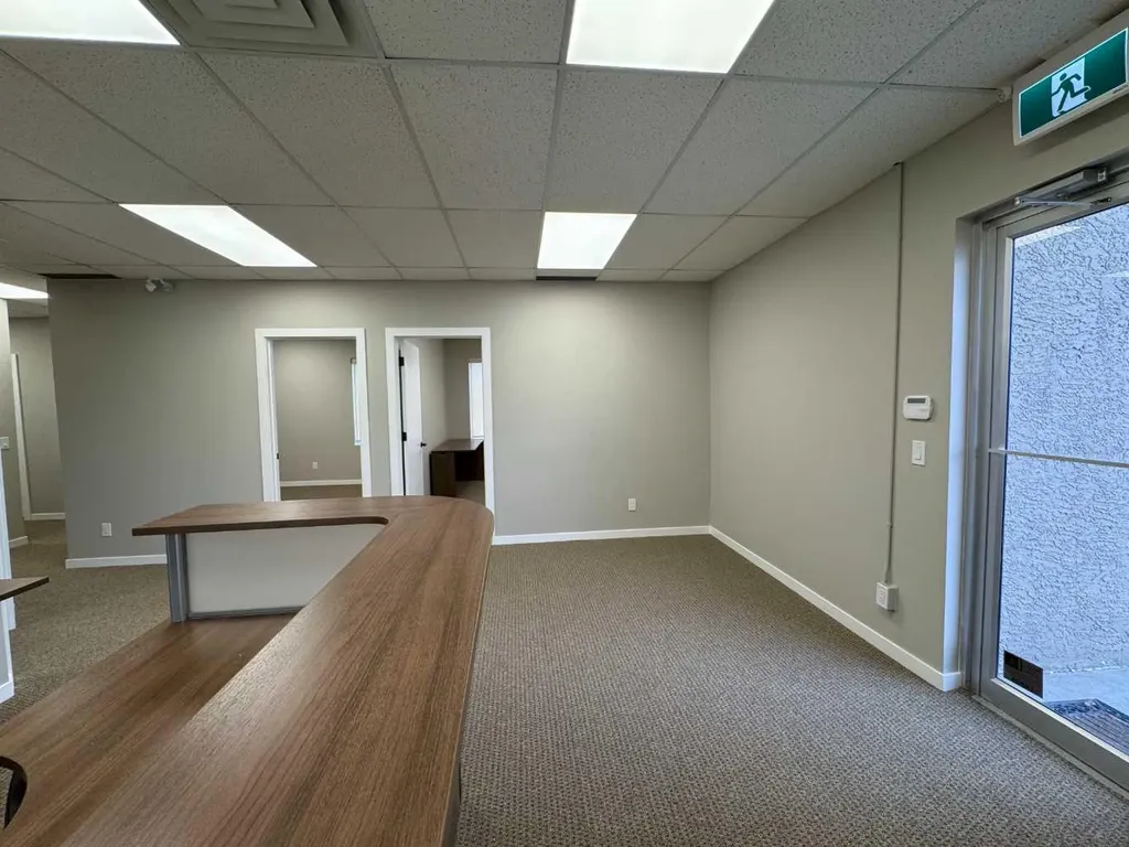 7239C Flint Road SE Calgary AB T2H 1G2