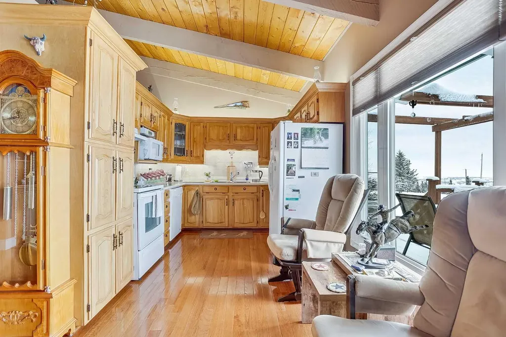 386243 16 Street W Rural Foothills County AB T1S 6A7