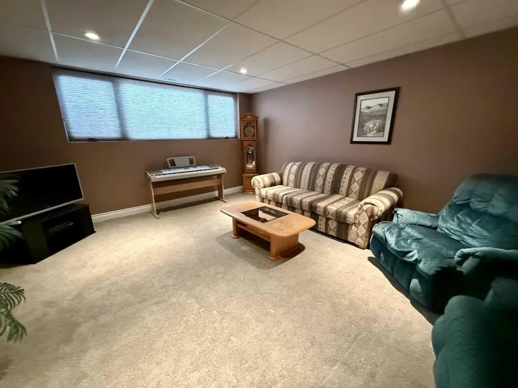 386243 16 Street W Rural Foothills County AB T1S 6A7
