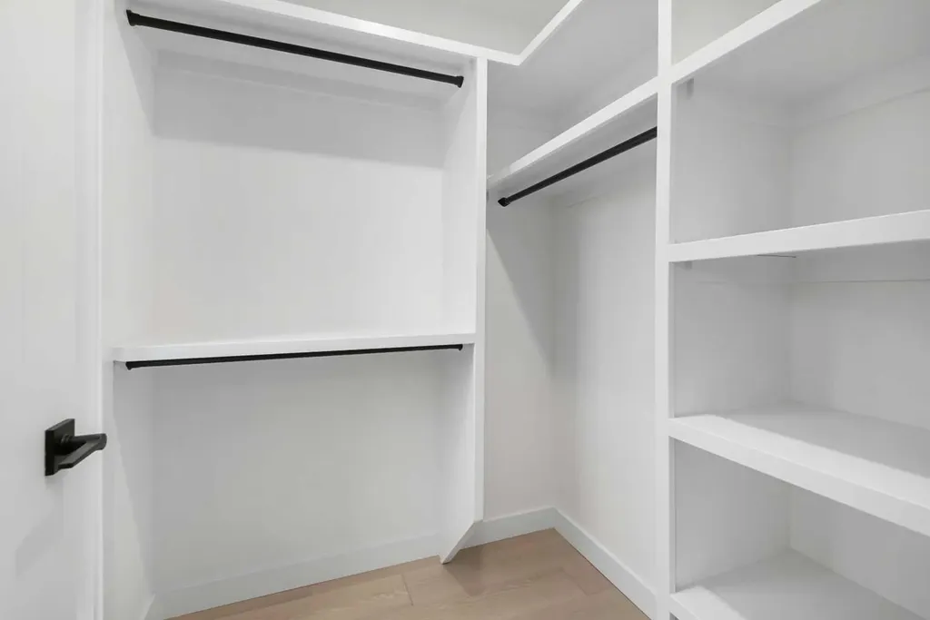 3719 14a Street SW Calgary AB T2T3Y1