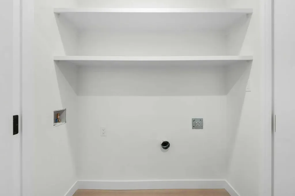3719 14a Street SW Calgary AB T2T3Y1
