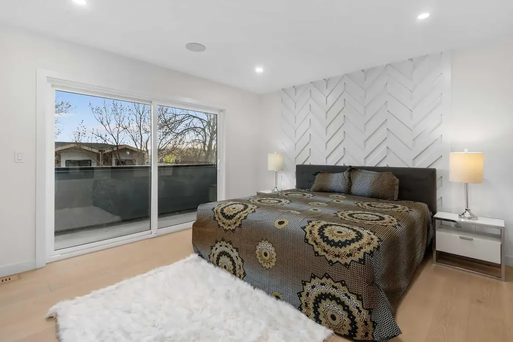 3719 14a Street SW Calgary AB T2T3Y1