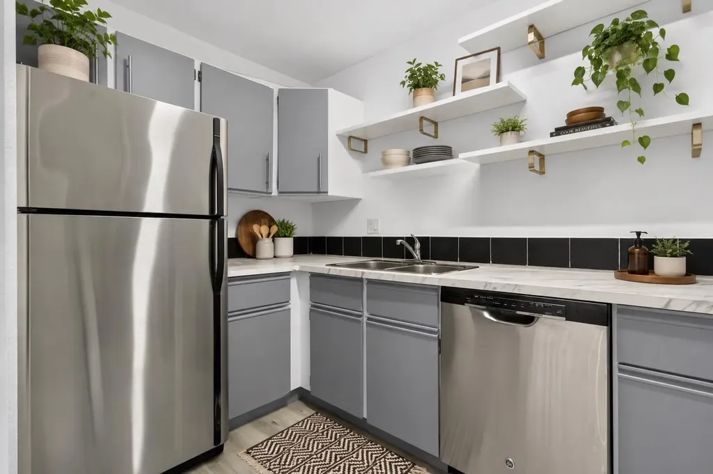 333 Garry Crescent NE Calgary AB T2K5W9