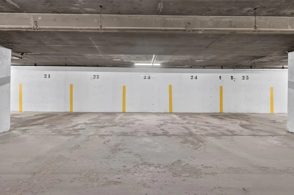 333 Garry Crescent NE Calgary AB T2K5W9