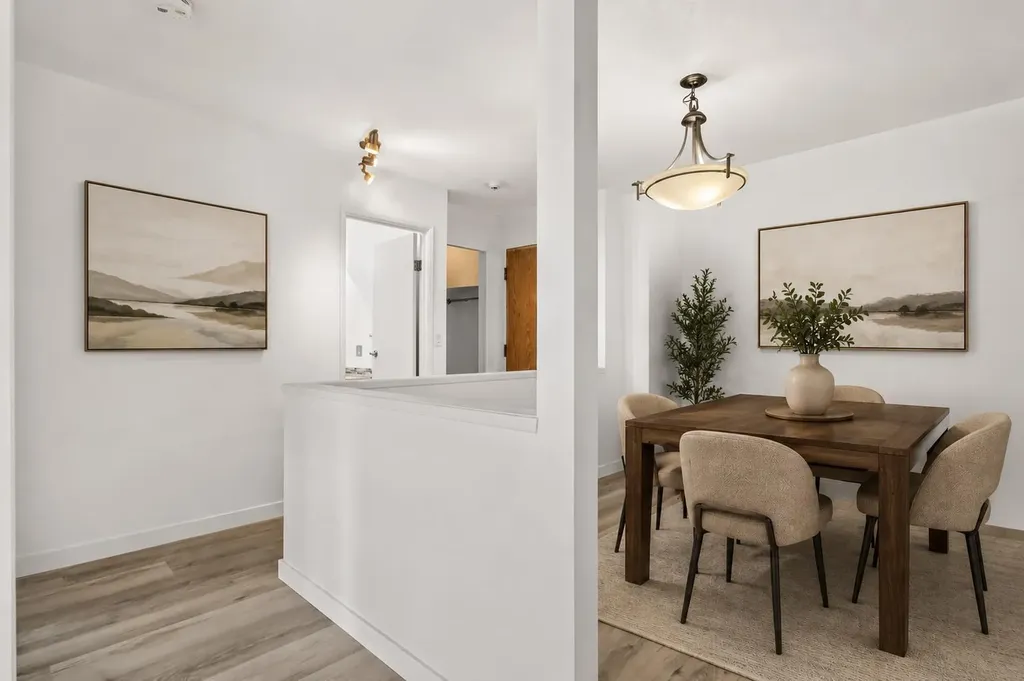 333 Garry Crescent NE Calgary AB T2K5W9