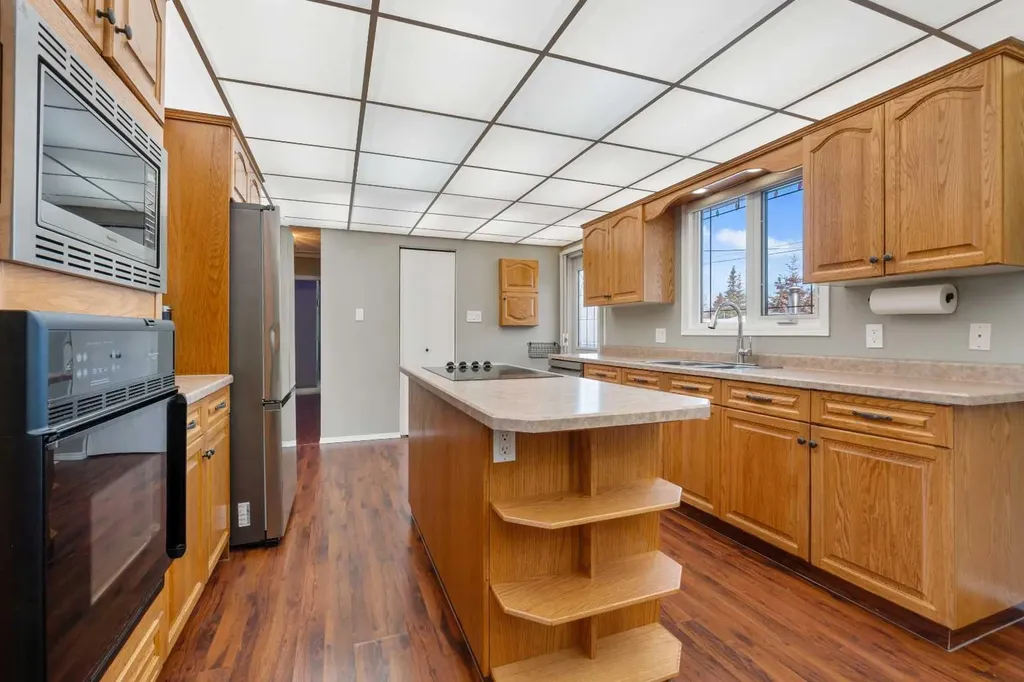 22 Southview Avenue Swan Hills AB T0G 2C0