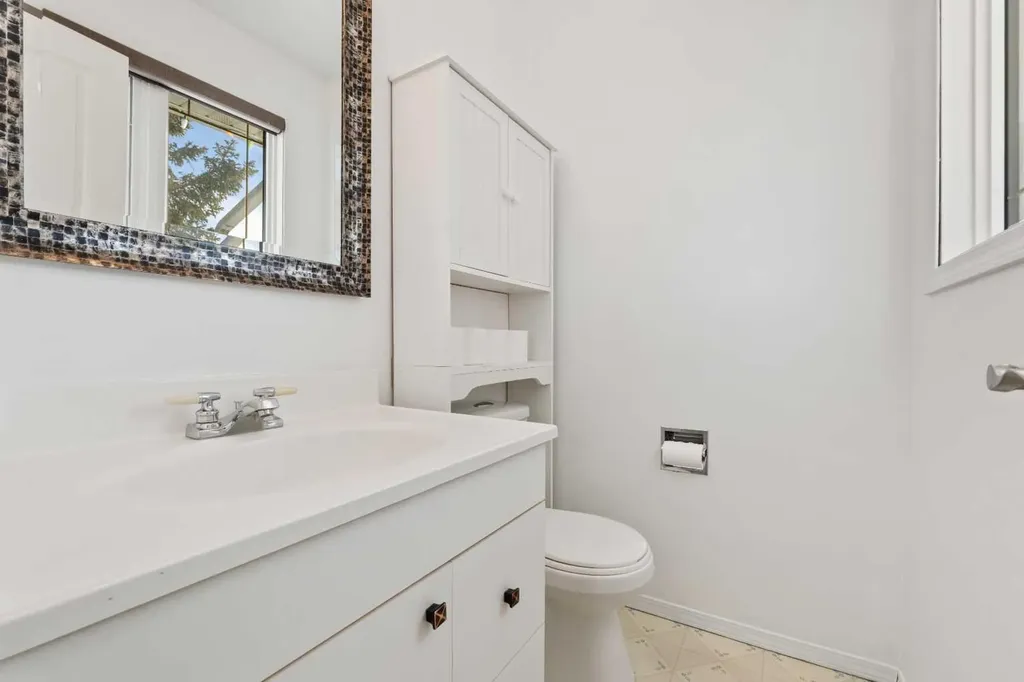 22 Southview Avenue Swan Hills AB T0G 2C0