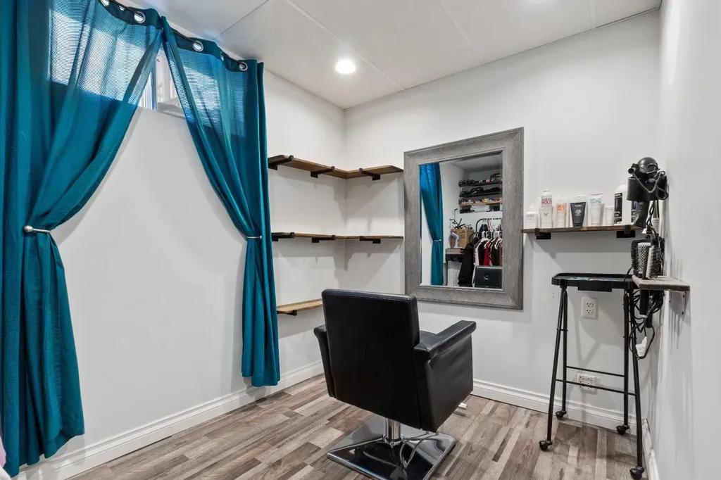 22 Southview Avenue Swan Hills AB T0G 2C0