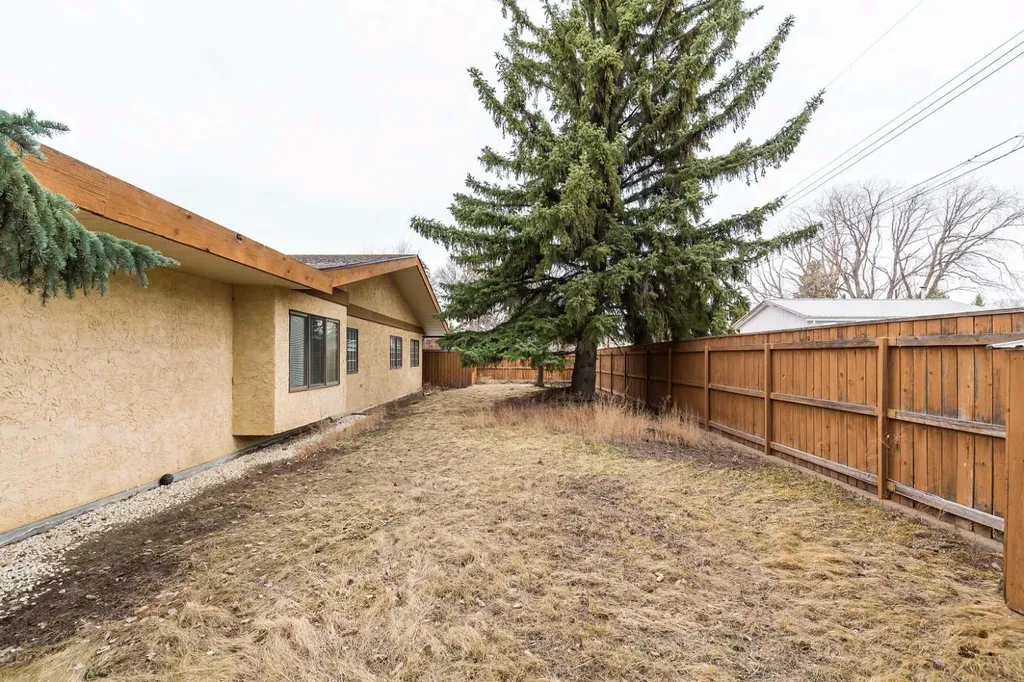 2125 25 Street Coaldale AB T1M 1J4