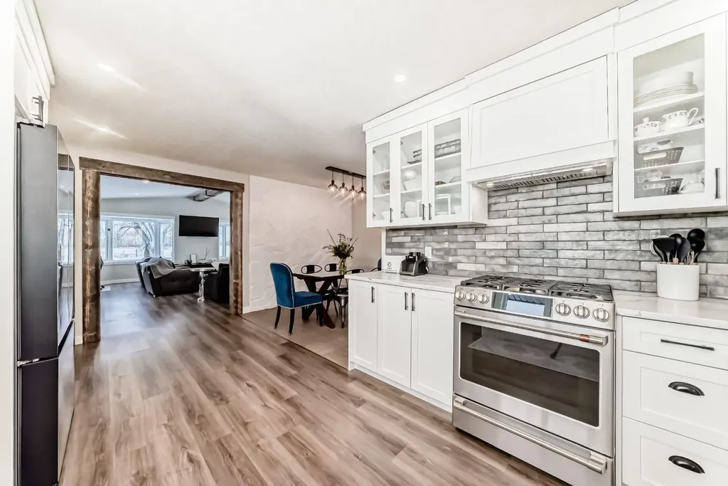 234081 Range Road 253 Rural Wheatland County AB T1P 0Z4