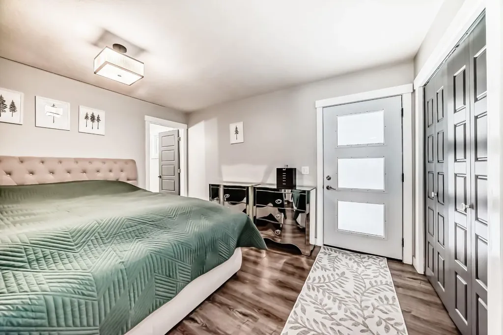 234081 Range Road 253 Rural Wheatland County AB T1P 0Z4