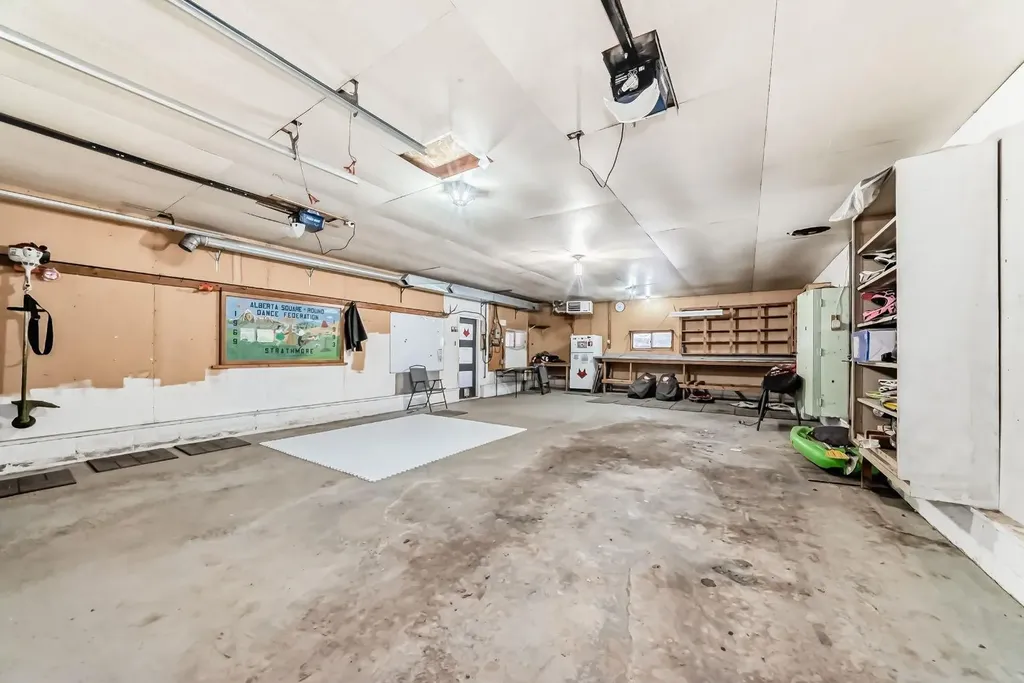 234081 Range Road 253 Rural Wheatland County AB T1P 0Z4