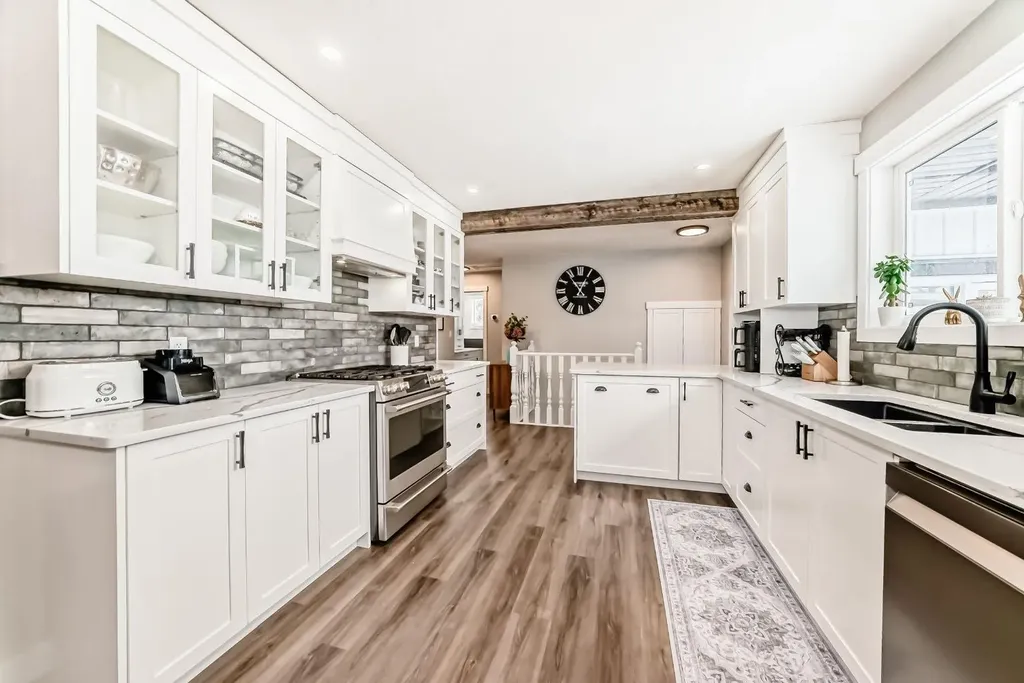 234081 Range Road 253 Rural Wheatland County AB T1P 0Z4