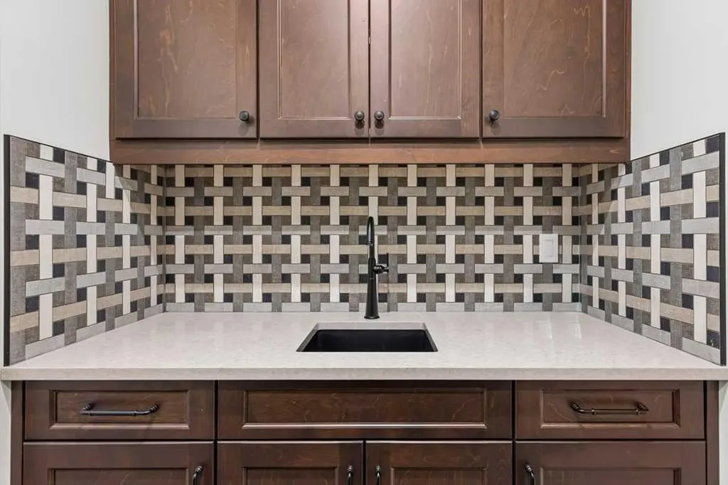 137 Silvertip Ridge Canmore AB T1W 3A7