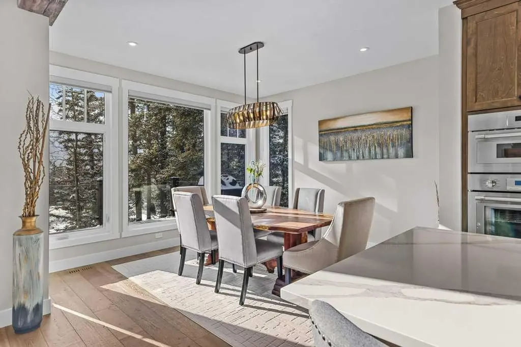 137 Silvertip Ridge Canmore AB T1W 3A7