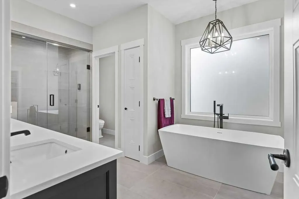 137 Silvertip Ridge Canmore AB T1W 3A7