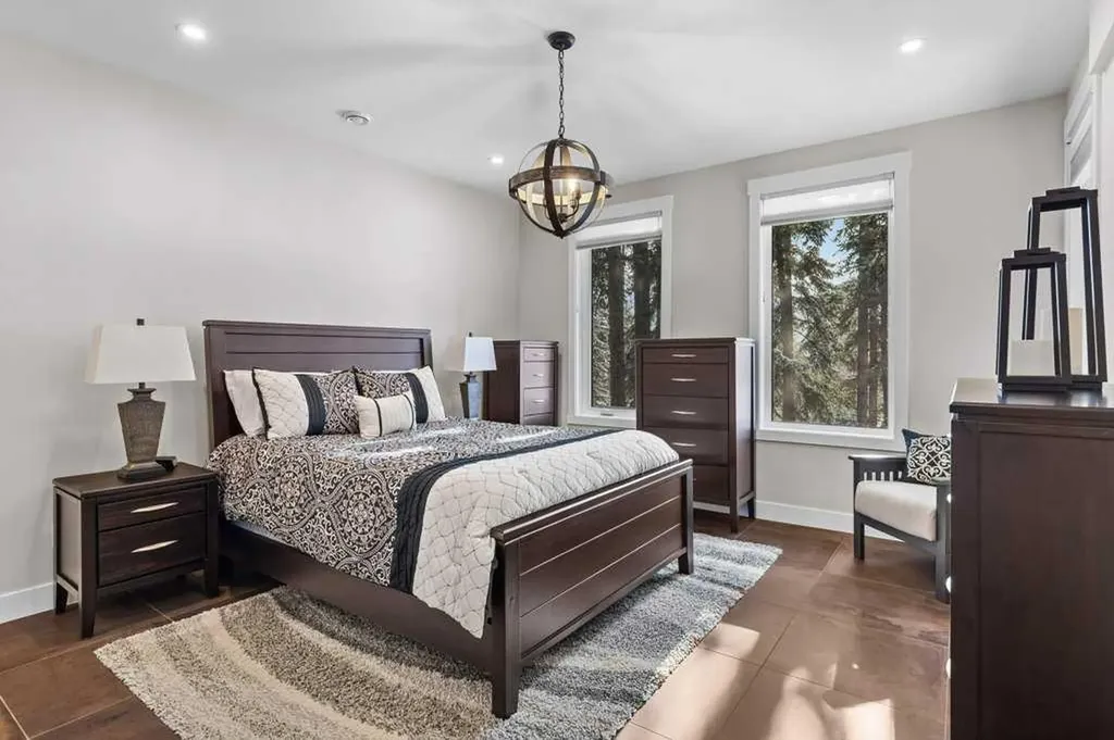 137 Silvertip Ridge Canmore AB T1W 3A7