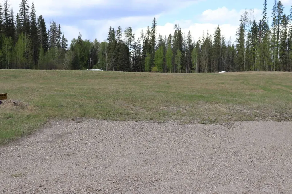 16511 Township Road 532a Rural Yellowhead County AB T7E 3A6
