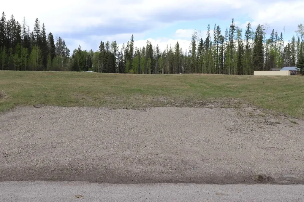 16511 Township Road 532a Rural Yellowhead County AB T7E 3A6