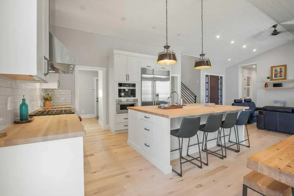 371 Last Chance Way Norglenwold AB T4S 1S5